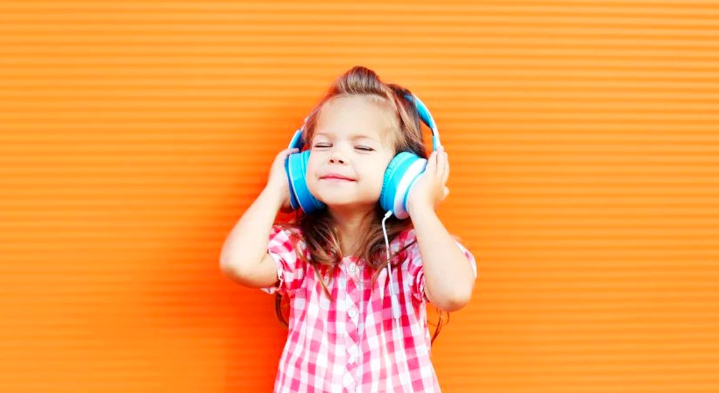 Les 10 meilleurs podcasts enfants pour les vacances